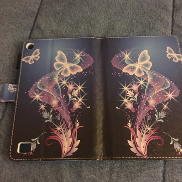 I-PAD FLOWERED CASE - Picture 2 of 3